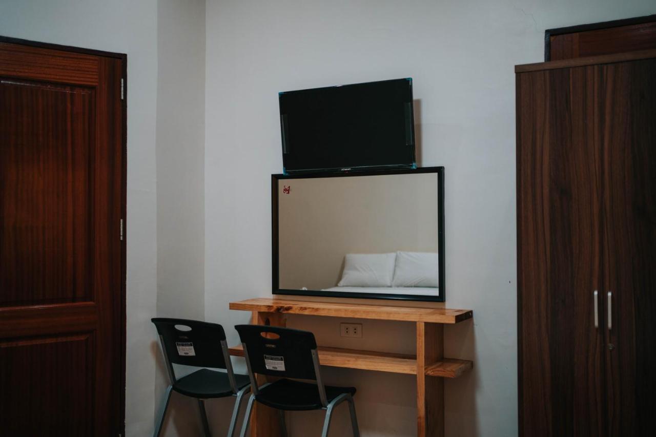 4K'S Pension House By Cocotel - Fully Vaccinated Staff Cebu Extérieur photo